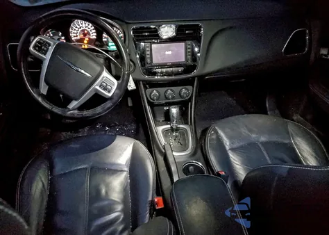 2012 Chrysler 200 Limited z USA, uszkodzony, nr VIN 1C3CCBCB1CN121094